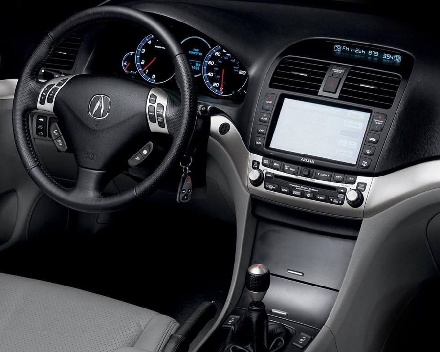 Торпедо Acura TSX 2006 года  (фото 37 из 37)